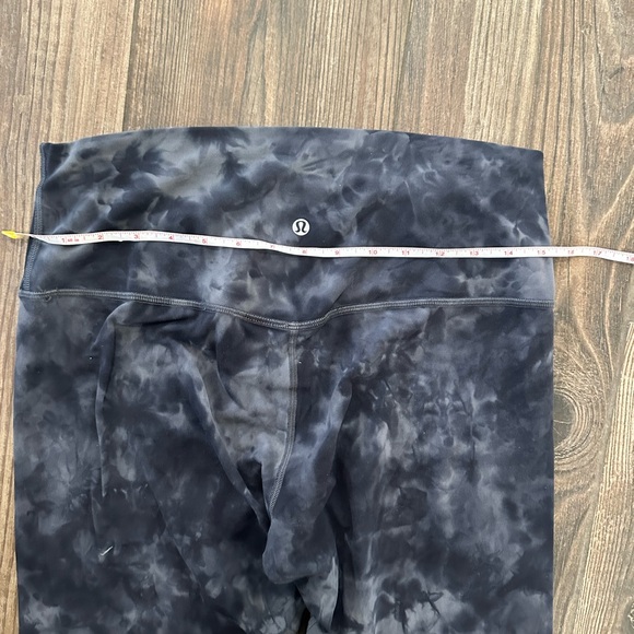 lululemon  28” Tie-Dye High-Rise Leggings Align Pant Diamond Pitch Graphite - Picture 11 of 14